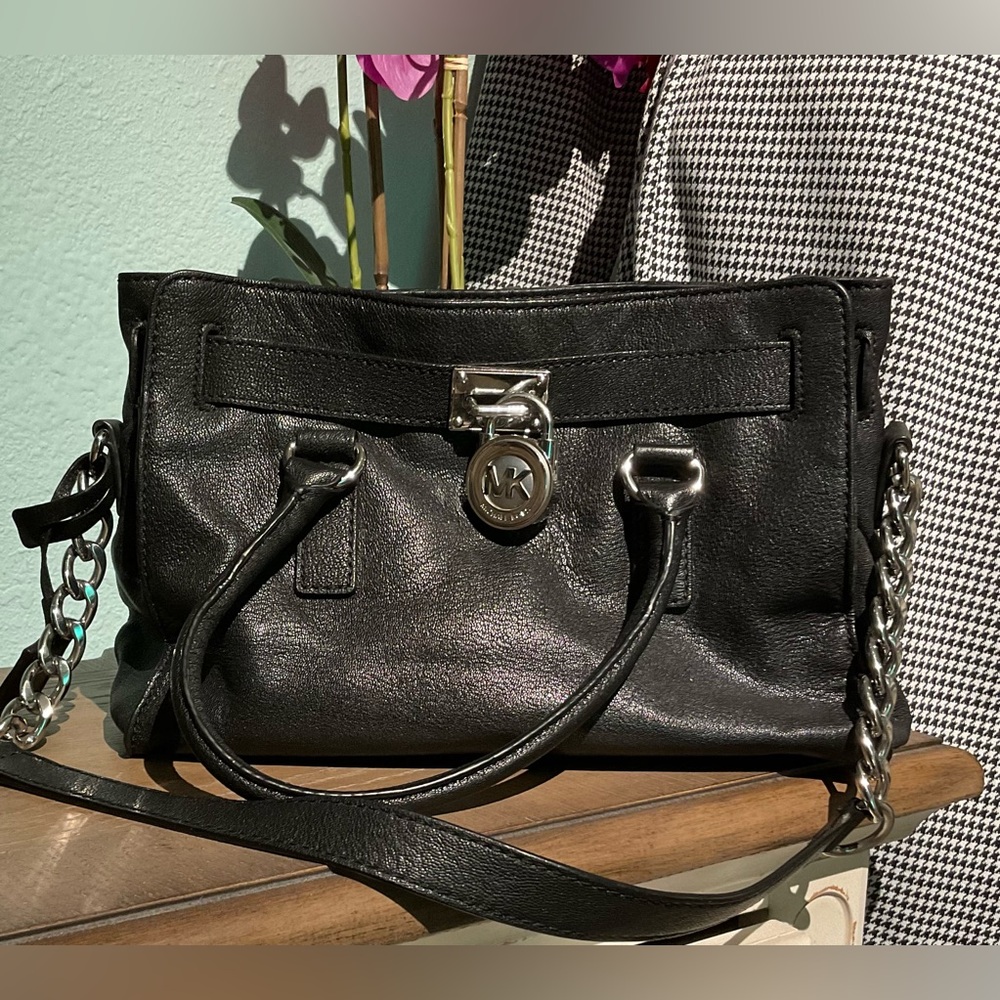 Michael Kors Hamilton Lock & Key Saffiano Black Leather Bag